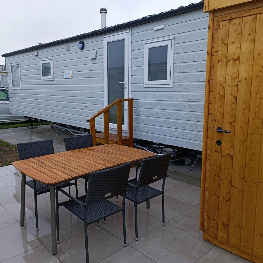 Caravan Aan Zee Arnani Middelkerke Exterior photo