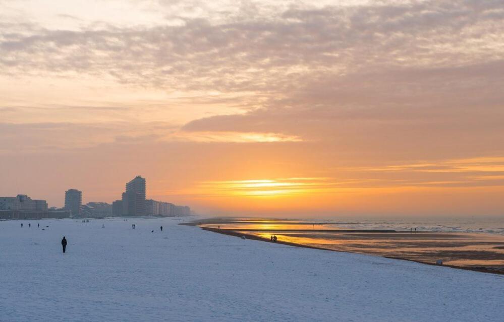 Caravan Aan Zee Arnani Middelkerke Exterior photo