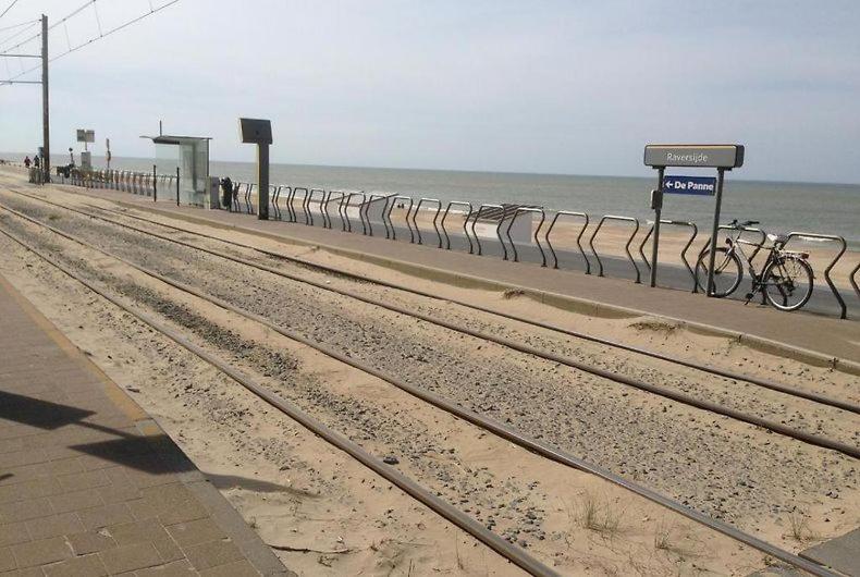 Caravan Aan Zee Arnani Middelkerke Exterior photo