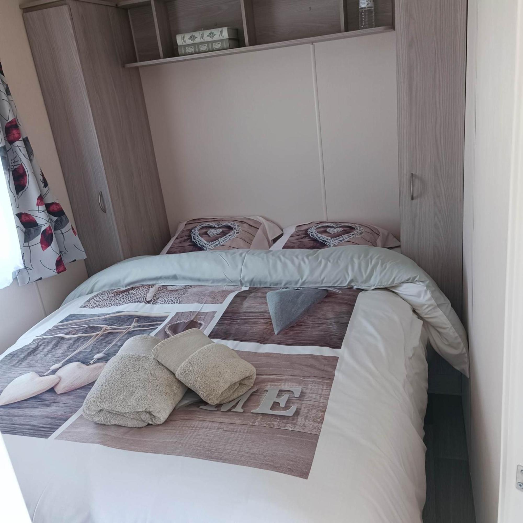 Caravan Aan Zee Arnani Middelkerke Exterior photo
