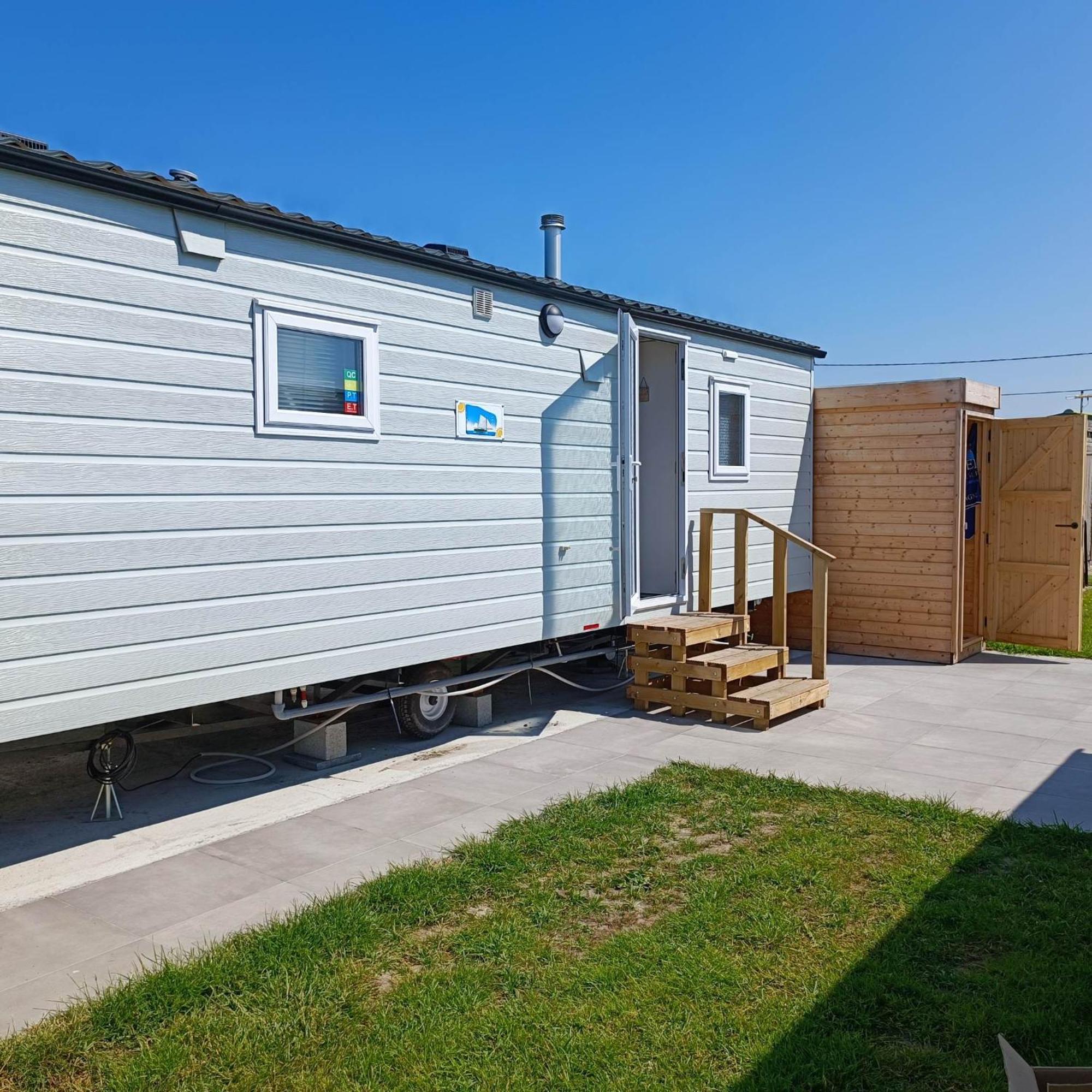 Caravan Aan Zee Arnani Middelkerke Exterior photo